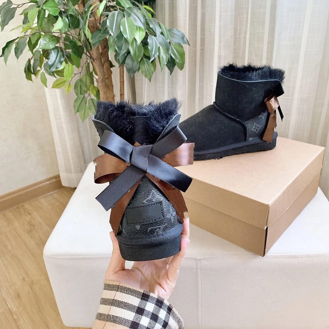 2021 Winter New Design Uggging Hairy Sexy Women Snow Boots Fashion Winter Snow Boots Women Ankle Snow Boots