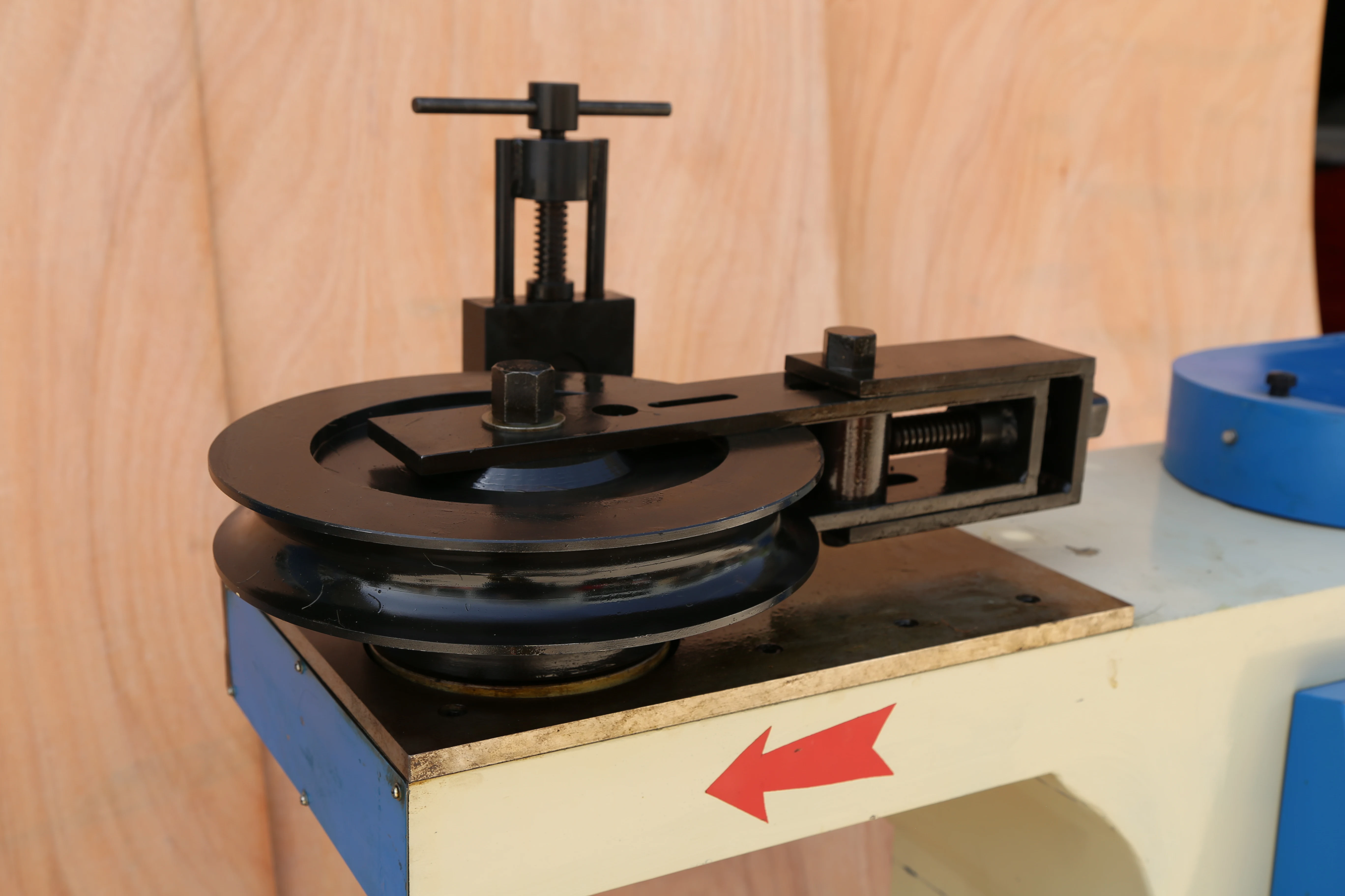 
Wrought Iron Machine Round Tube Bending Machine 