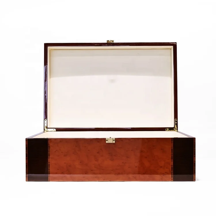 Luxury Custom design wooden high gloss gift box with lock and key