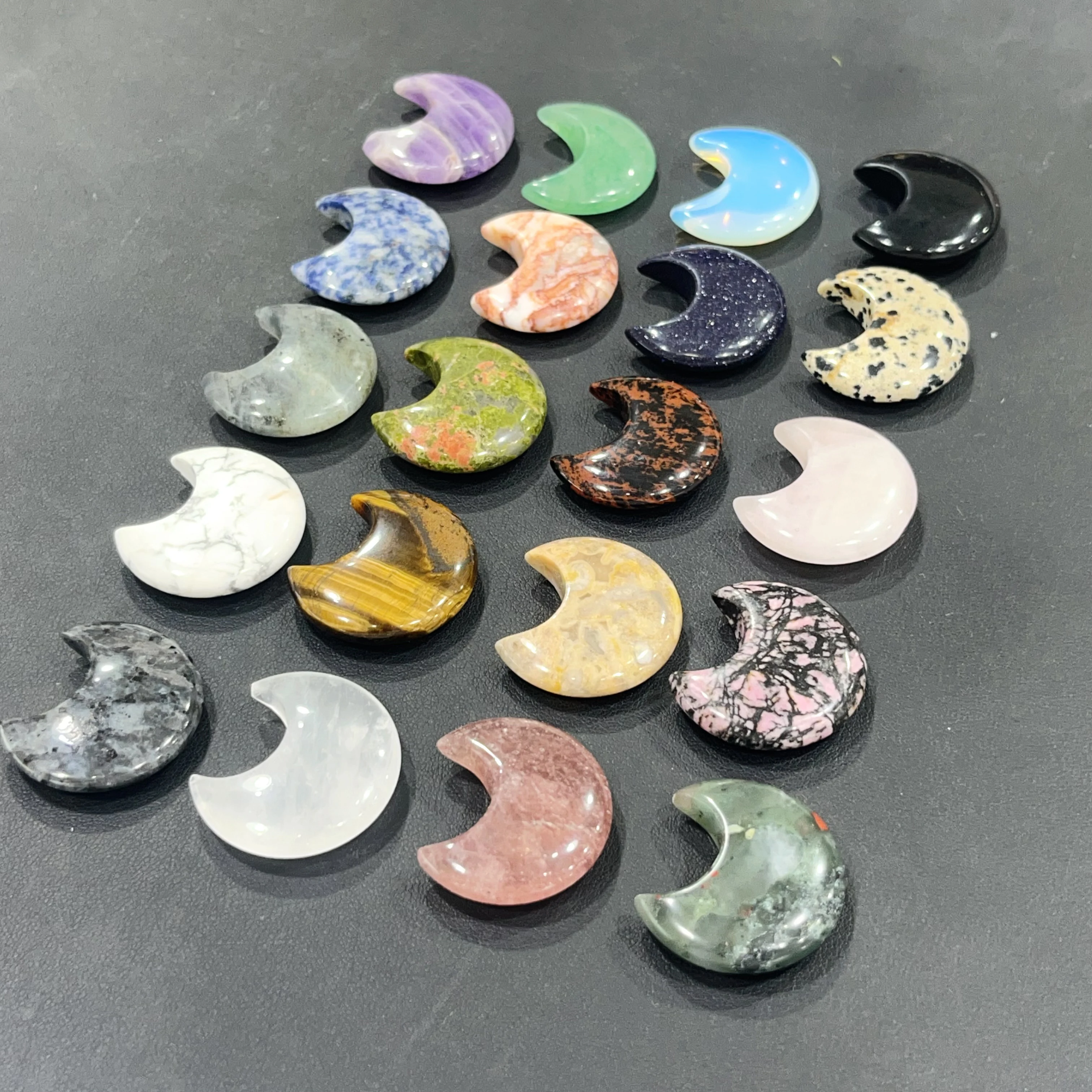 Natural Wholesale Bulk Crystal Stone Crafts Crystal Moon For Crystal Healing