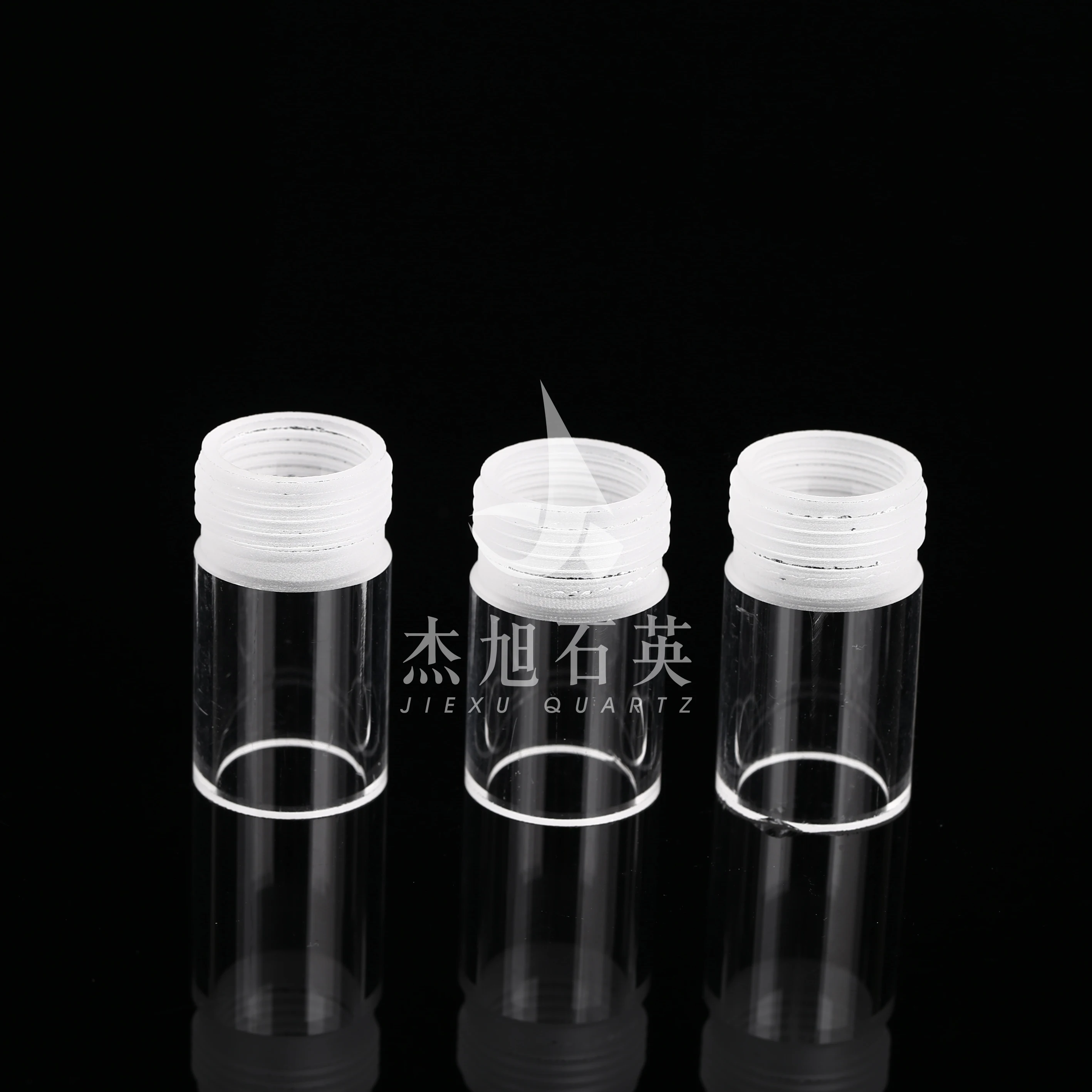 Clear threaded quartz glass tube