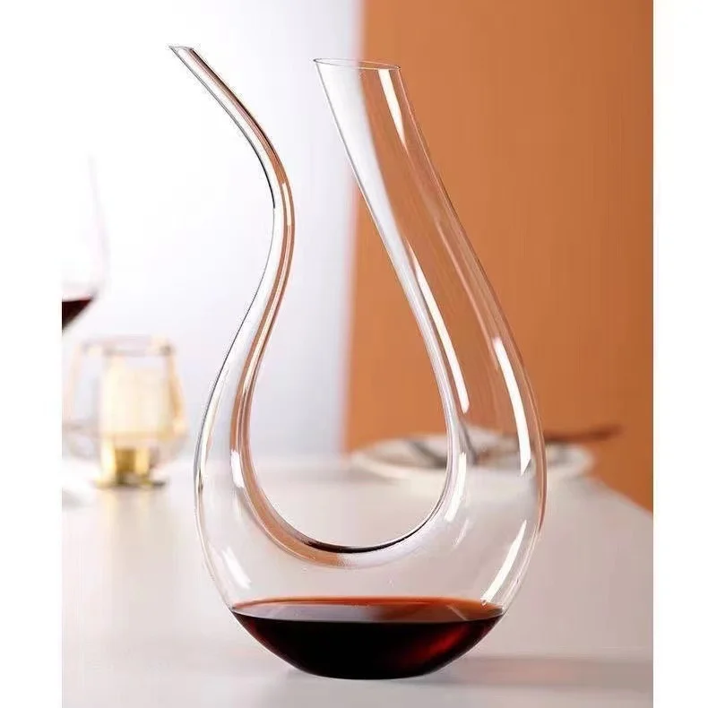 custom design glass small luxury wine decanter set U-shaped decanter for wine drinkers