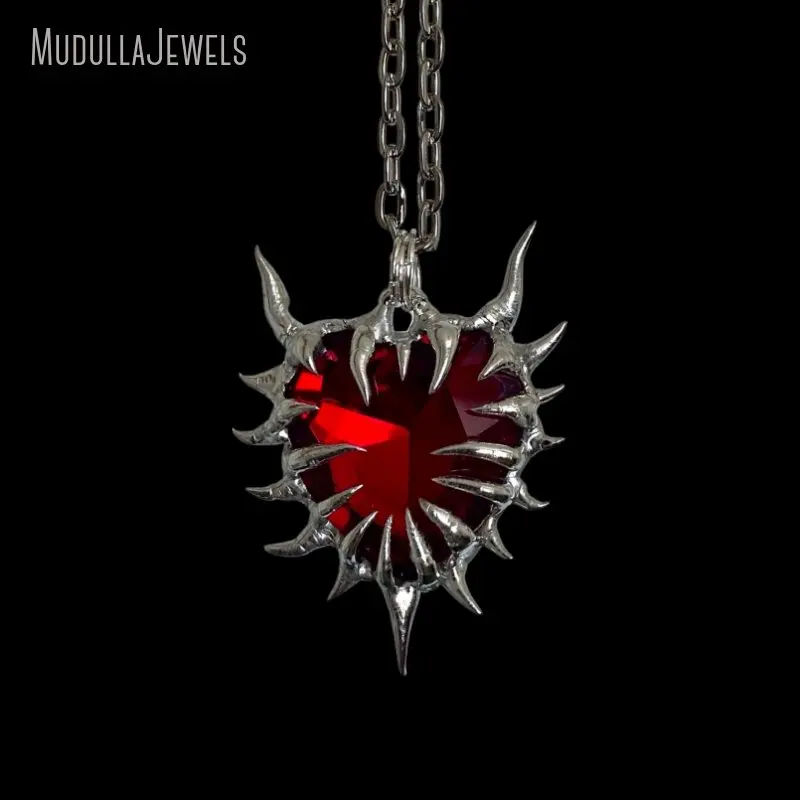 NM47393 Soldered Jewelry Red Glass Crystal Heart Shape Thorn Pendant Cyber Grunge Y2K Stainless Steel Necklace Halloween Gift