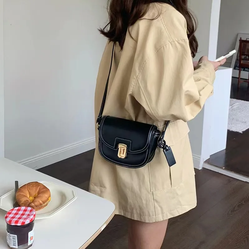 New Trending Fashion Luxury Canvas Mini Purse One Shoulder Saddle Messenger Bags For Women Ladies