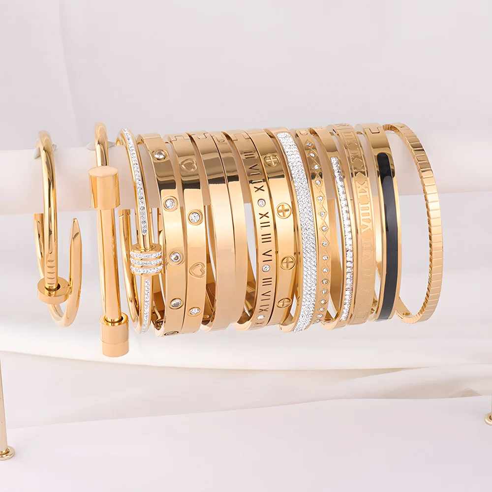 Titanium Steel Bracelet Vacuum Plated Color-free Stainless Steel Bracelet Niche Joker Light Luxury High-end Full Drilled Bracele