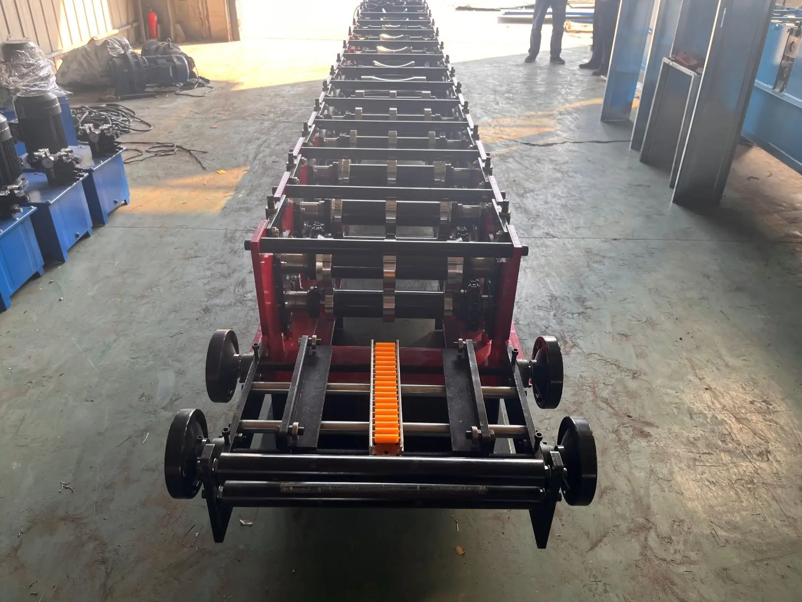 Metal ridge cap roof tile cold roll making forming machine ridge tile making machinery roofing machine