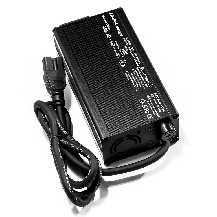 Waterproof 16S Forklift Li-ion 60V Lithium Li Ion DC 67.2V 6A Smart Baterry Fast Charger for Solar Electric Bike Scooter
