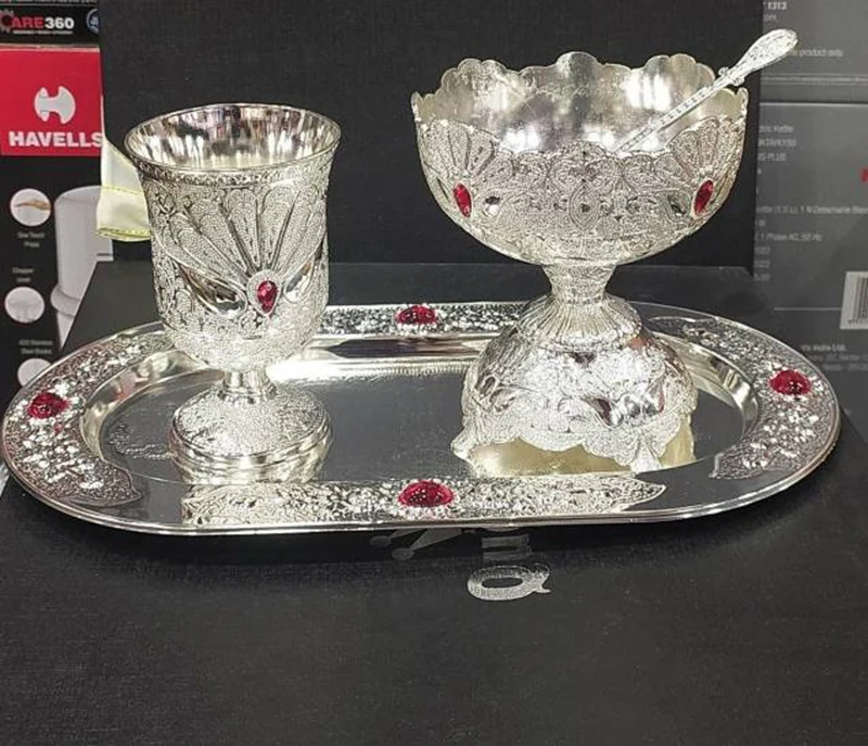 2023 New Arrived Zinc alloy ice cream holder with spoon fruit salad bowl dessert shop sweet pot set