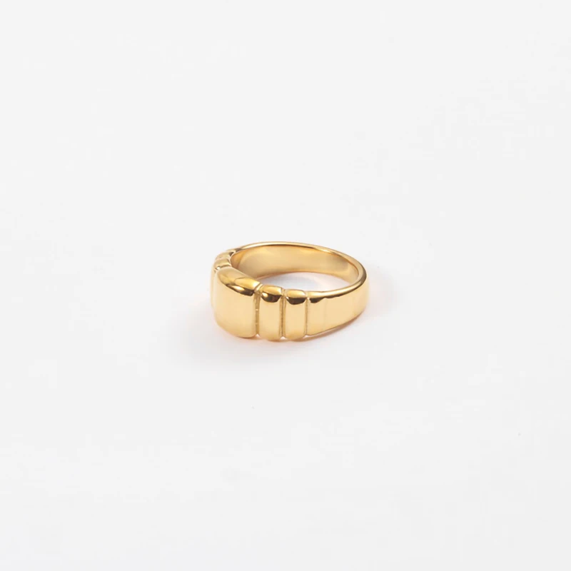 Delicate 18k Gold Plated stainless steel chunky croissant ring signet ring women minimalist jewelry
