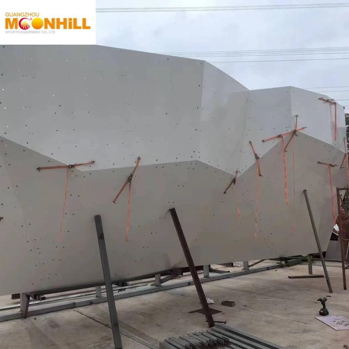 Playground Popular Adult Rock Amusement boulder wall Indoor Climbing Wall padding mats