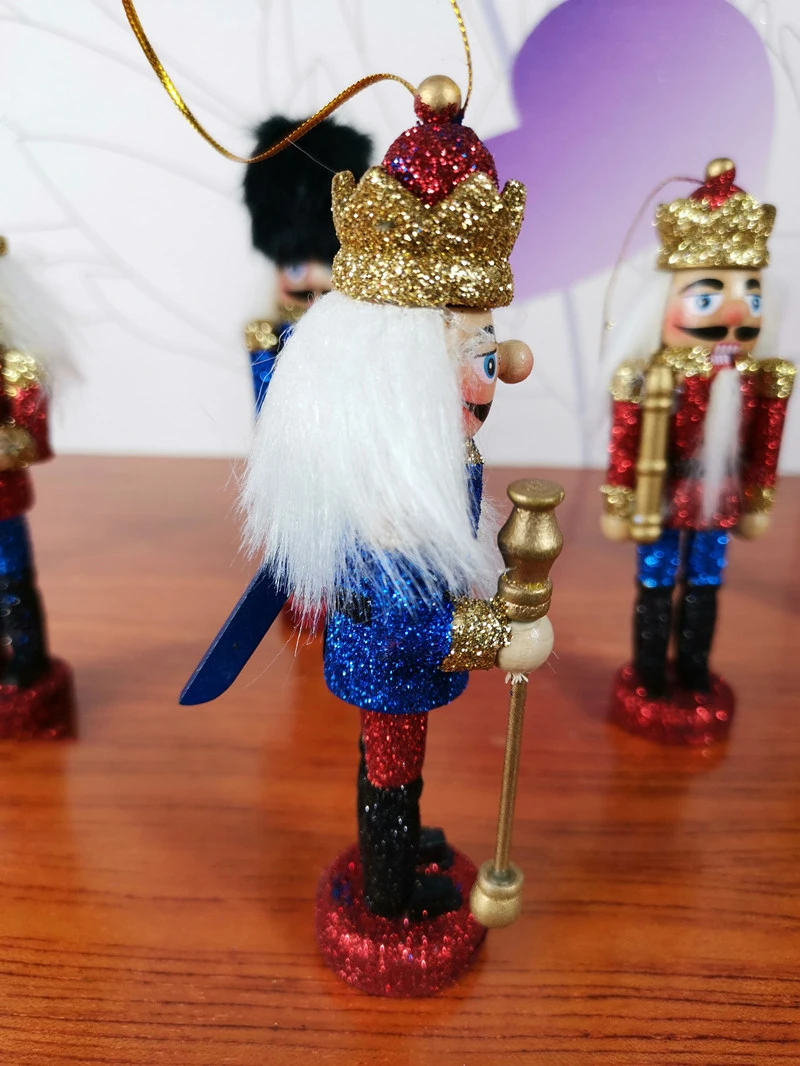Decor Festival Christmas Ornaments Polyresin Handmade The Nutcracker Walnut Soldiers Dolls Statues For  Home Christmas Tress Xma