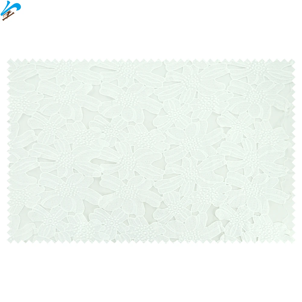 Latest Popular Chinese Guipure Cord Lace Fabric Classic White Floral Pattern Embroidery Lace Fabric for Party Dress
