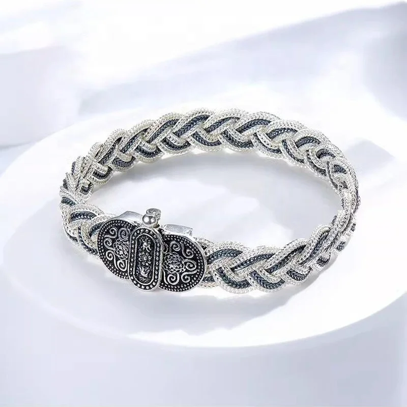 Модный браслет из серебра 925