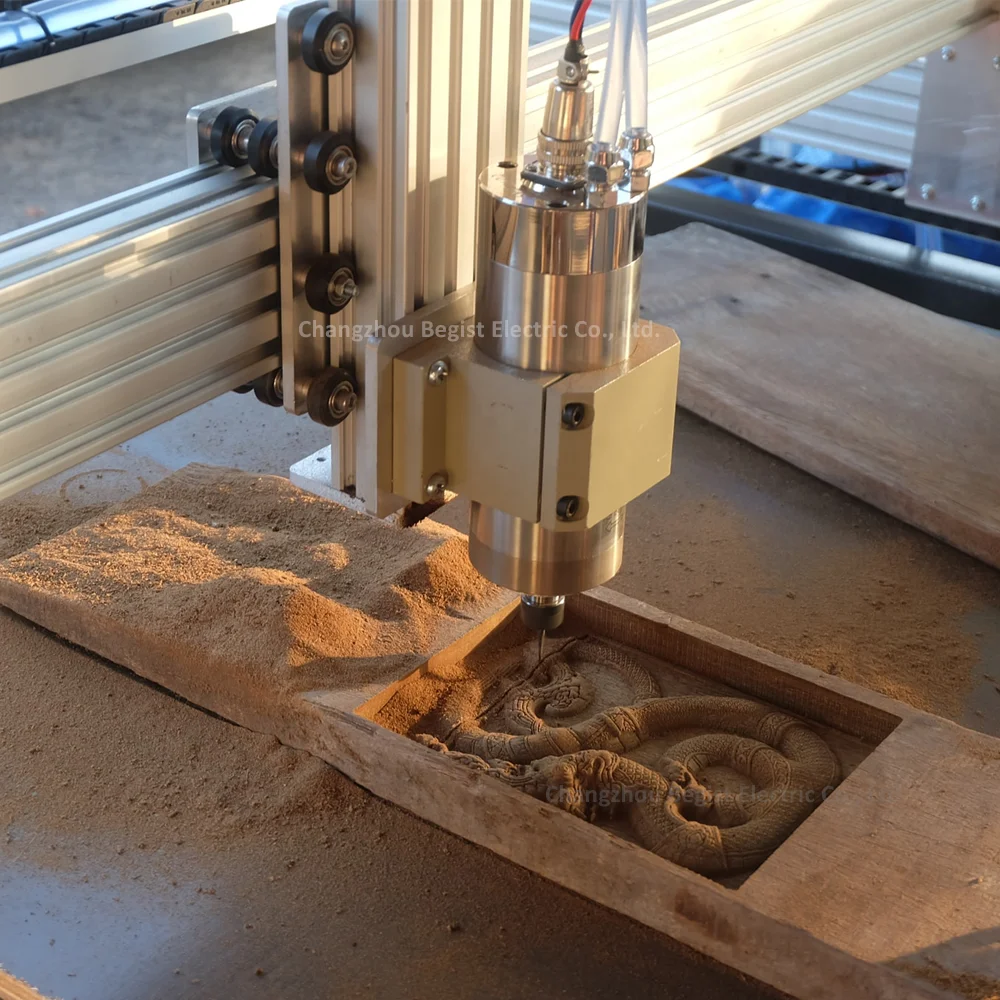 1.5KW Water Cooled Spindle Motor ER11 For CNC Engraving Machine With 4 Bearings For Engraving