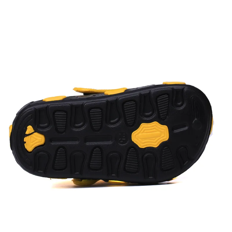 
2020 New Fashion Outdoor Summer EVA Cartoon kids clogs shoe clog sandal Breathable Kids Garden Shoes 
