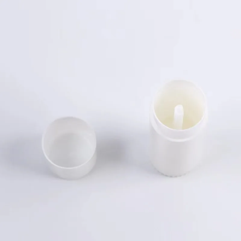 Wholesale Makeup Tool Lip Balm Container Private Label Lipstick Transparent White Black 5g Plastic Lip Balm Tube