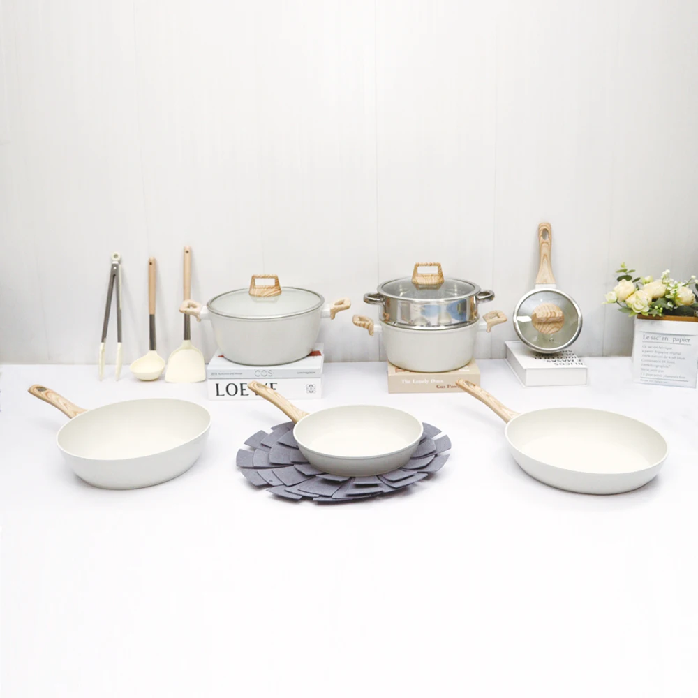 Hot Selling Aluminum Alloy Cooking Pot Set Pot Good Price Non Stick Cookware With Glass Lid For Cooking