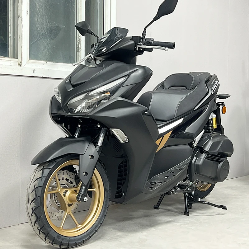 2024 NVX 150cc Gasoline Gas Scooter Water Cooled Engine Max Speed 105 Kmh Powerful EFI System New Arrival EPA Certified