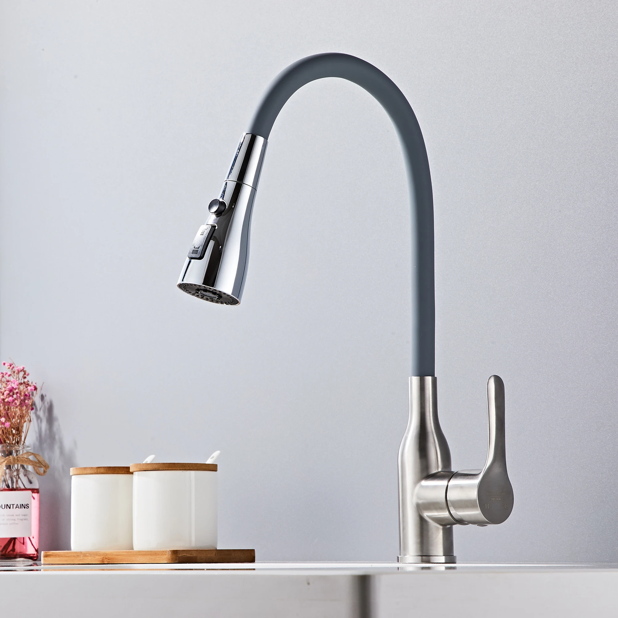 Stainless steel material 360 degree rotating household kitchen water outlet extension device Flexible Hose Kitchen Faucet