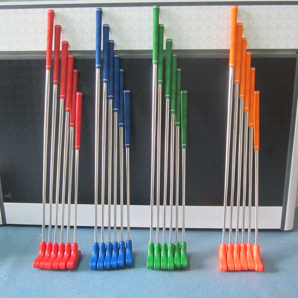 Steel shaft colorful grip rubber head Kids mini golf putter