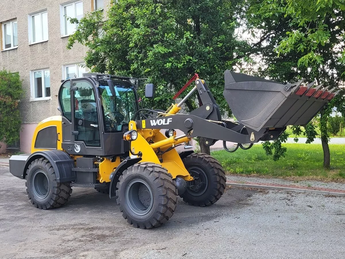 Agricultural Radlader farm machinery mini loader WL825 front end loader for sale