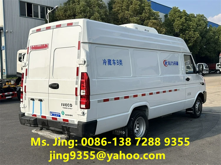 I-VECO 4x2 122HP От 2 до 3 лет вакцина транспортная морозильная камера фургон мини-холодильник автомобиль для продажи