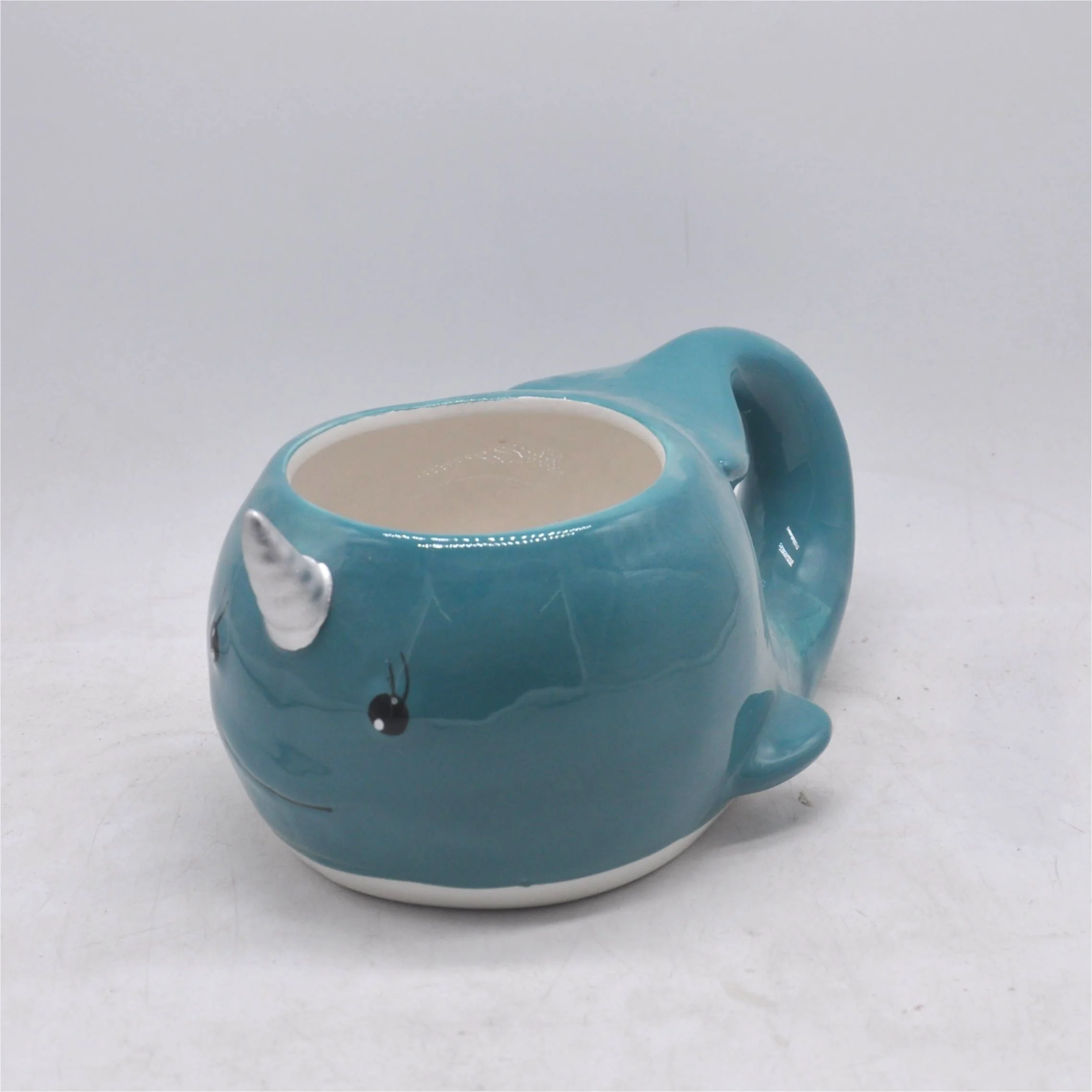 Wholesale 3D Ceramic Cat Mug - Dolomite Stoneware with Hand-painted Design & Customizable Grip