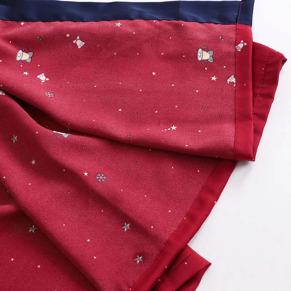 Christmas Pyjamas Satin Designer Sleepwear Vendors Christmas Pajamas Family Robe Pijama Dama High Quality Satin Sleepwear V-neck