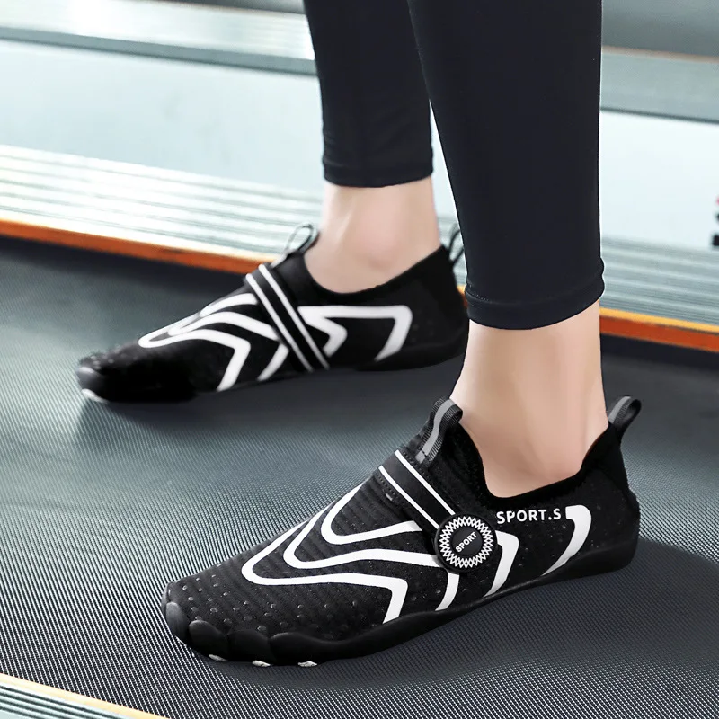 Deadlift Shoes Yoga Gym Minimalist Beach Sports Deadlift Sumo Shoes Barefoot Ultra Portable Lightweight Footwear Shoes