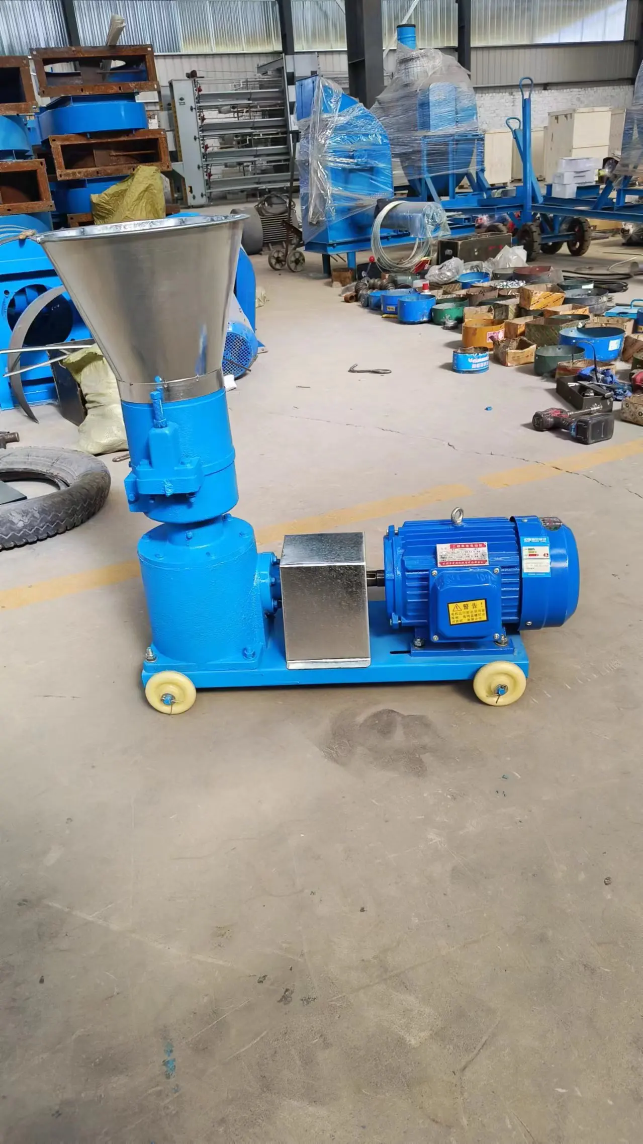 2024 Low cost various poultry feed machine duck chicken sheep cattle feed pellet machine