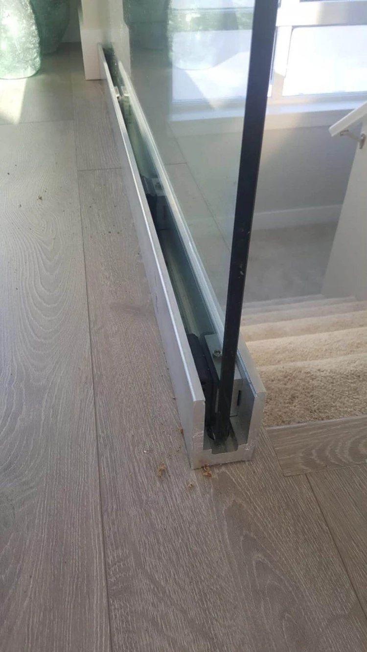 Frameless Glass Deck Railing System 6063 Aluminum Slot U Channel Profile Stair Glass Railing