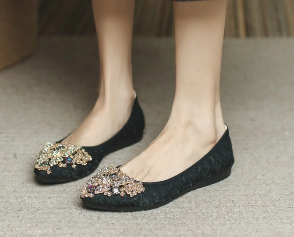 Wholesale Size 35-45 Luxury Shiny Satin Flats Round Toe Dress Pumps Women Ballerina Flat Shoes For Wedding