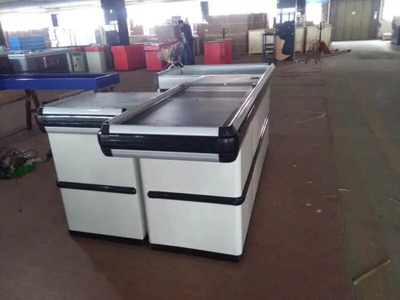 Supermarket Design Retail Cash Register Table Checkout Counter Cashier Desk With Conveyor Belt For Sale