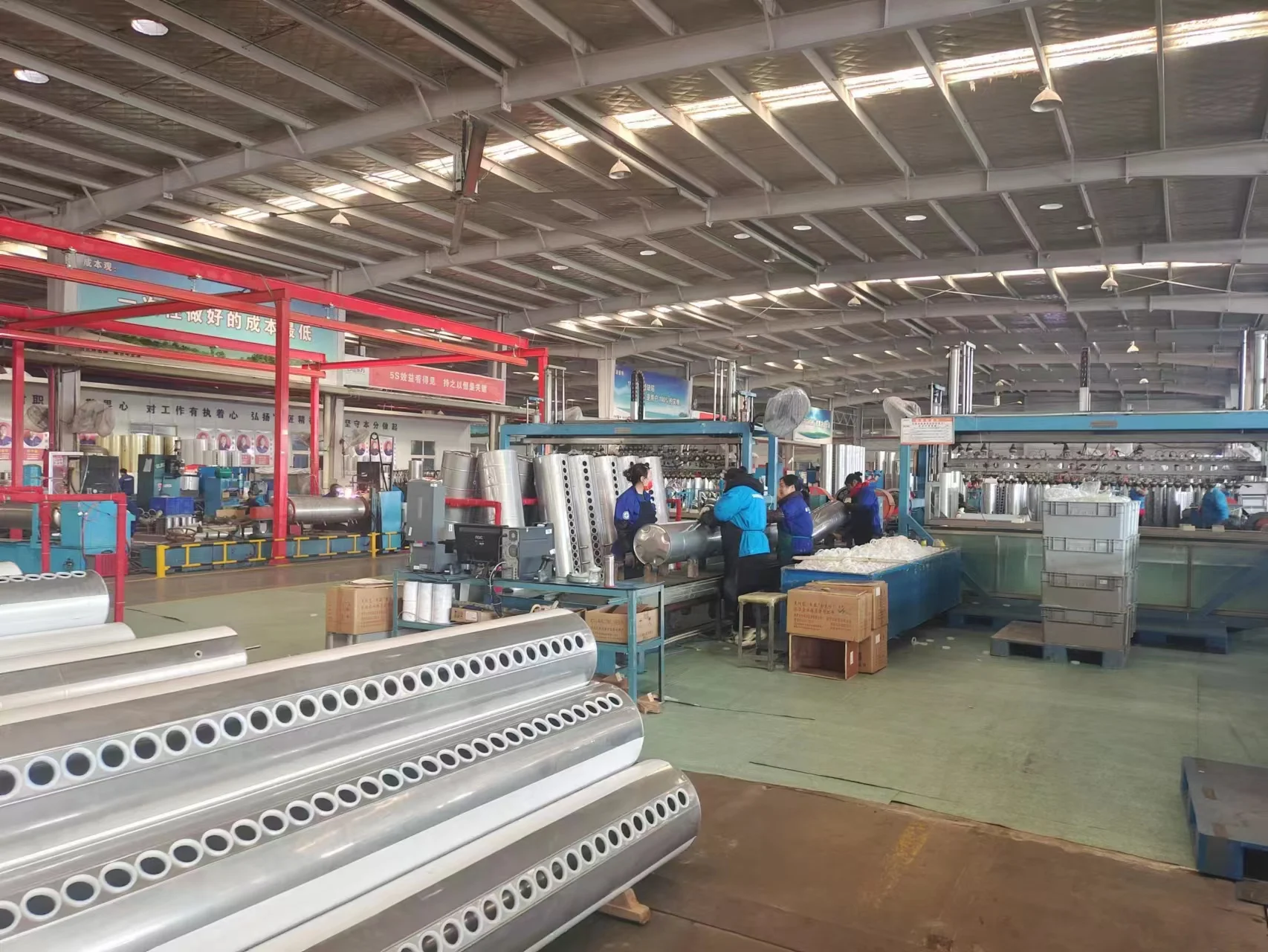 Sunrain 100L Stainless Steel Compact Low Pressure Solar Water Heater Mexico Calentadores de Agua Solar Calentador Solar Gravedad