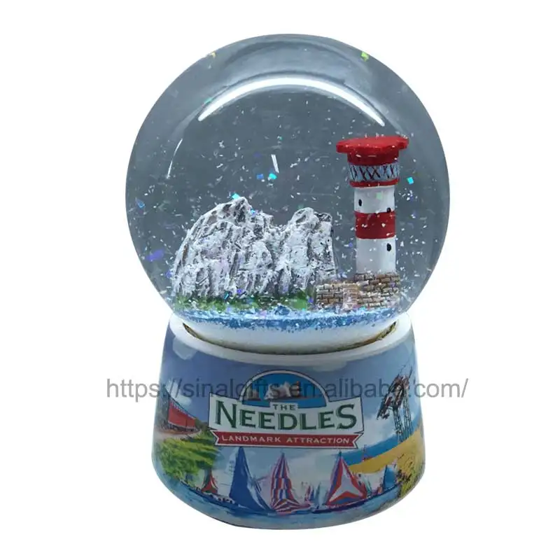 Hot Sale Factory Price Resin Craft Wedding Souvenirs Gifts glass glitter water ball 6.5cm 8cm Resin Glass Water Snow Globe