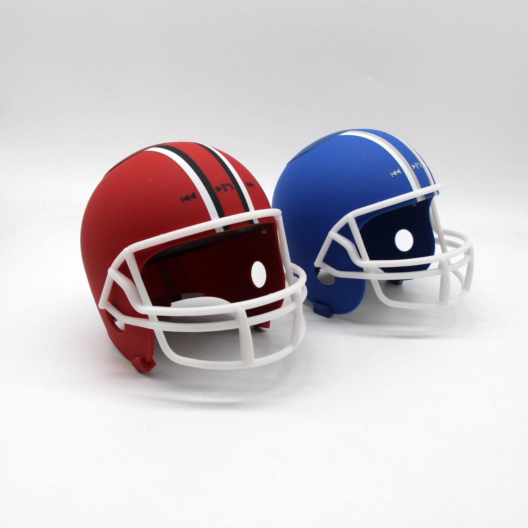 FM Radio Portable Speaker Outdoor USB TWS Mini Speaker 3W Wireless Football Helmet Speaker