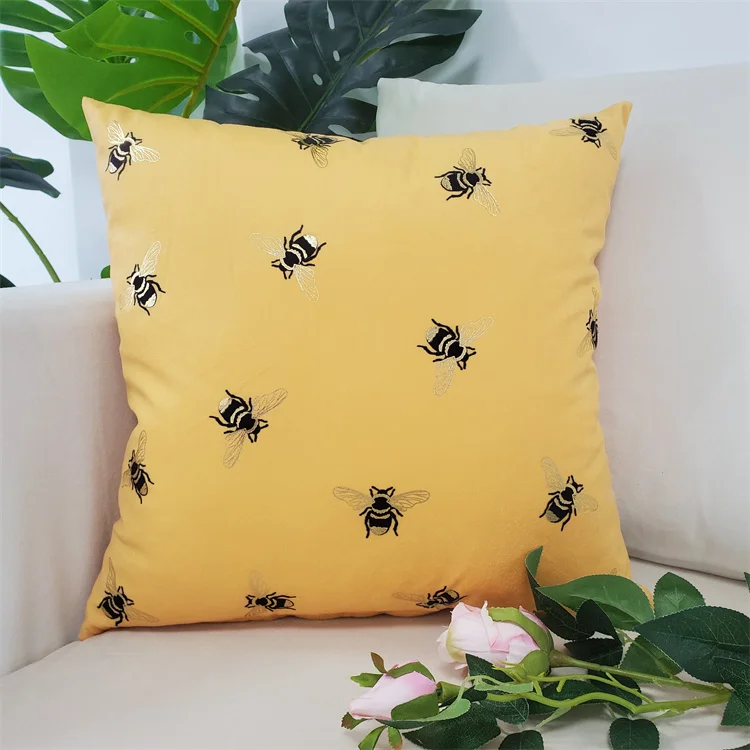 Cute Gold Stamp Bee Design Animal Cushion Cover Wholesale Velvet Throw Pillow Cover