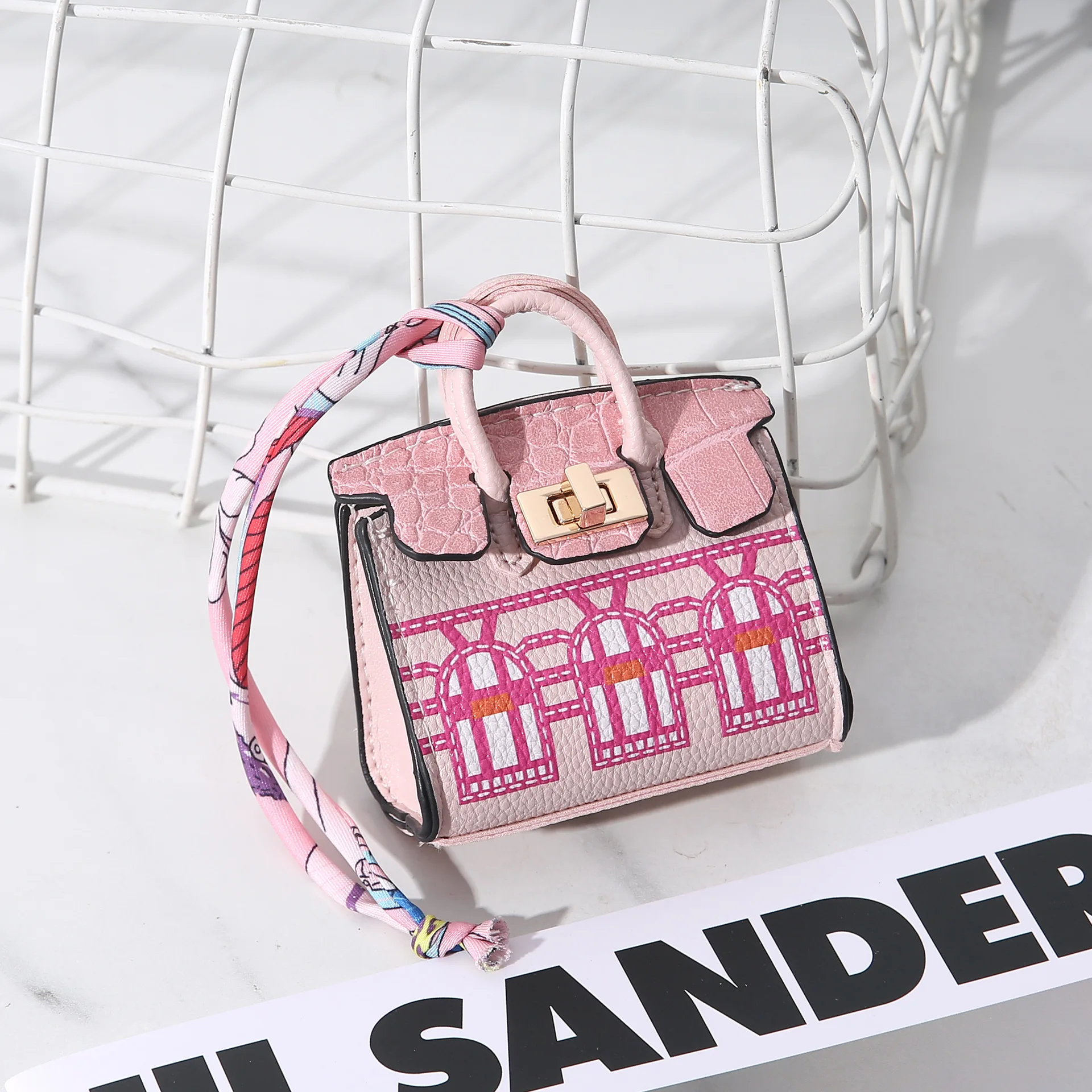2024 New Style Luxury PU Leather Mini Wallet Bag Car Key chain Gift Designer Coin Purse Bag Pendant Keychains