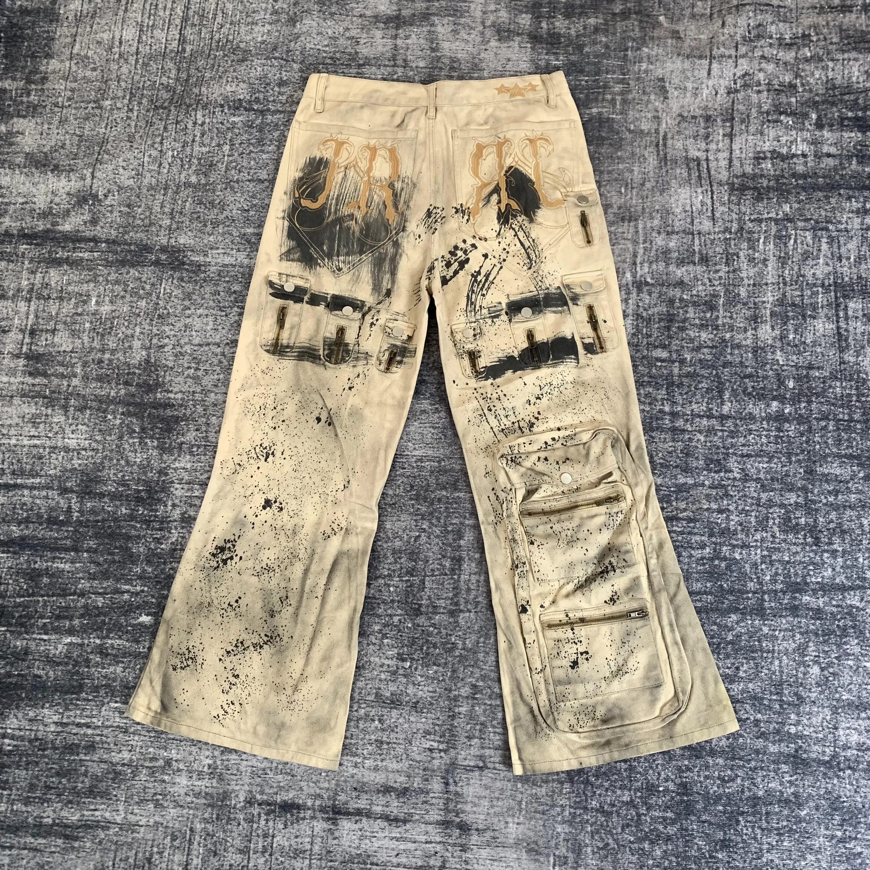 DENIMGUYS American Hip Hop Style Retro Dirty Graffiti Paint Men And Women Cargo Pants Jeans