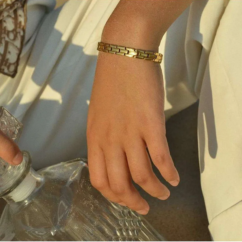 Amazon Hot Sell Watch Band Women Bracelet Stylish Stainless Steel Couples Bracelet Punk Bracelet