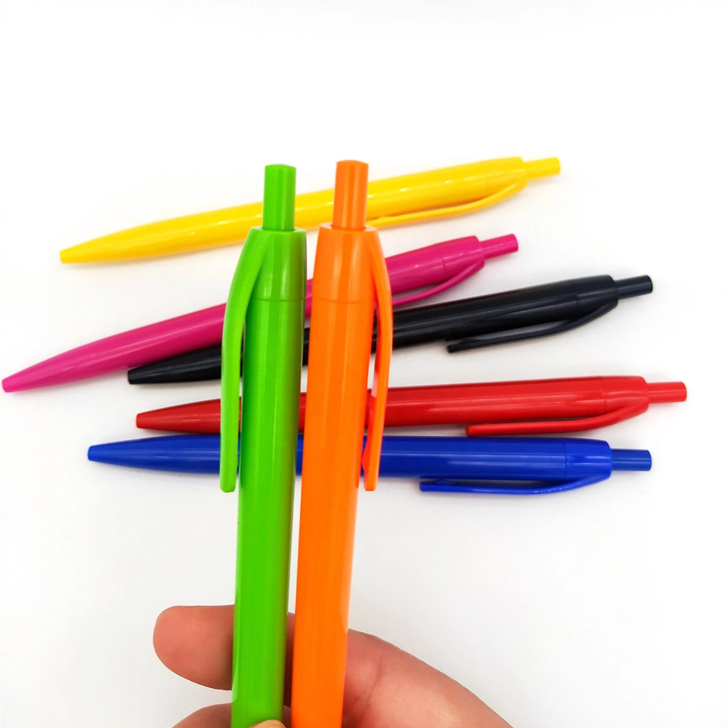 Ballpoint Pens Ball Pen Easy Cheap LOGO Promotional Plastic Retractable Colorful Classical Plastic Classic Animal Black Pen S200