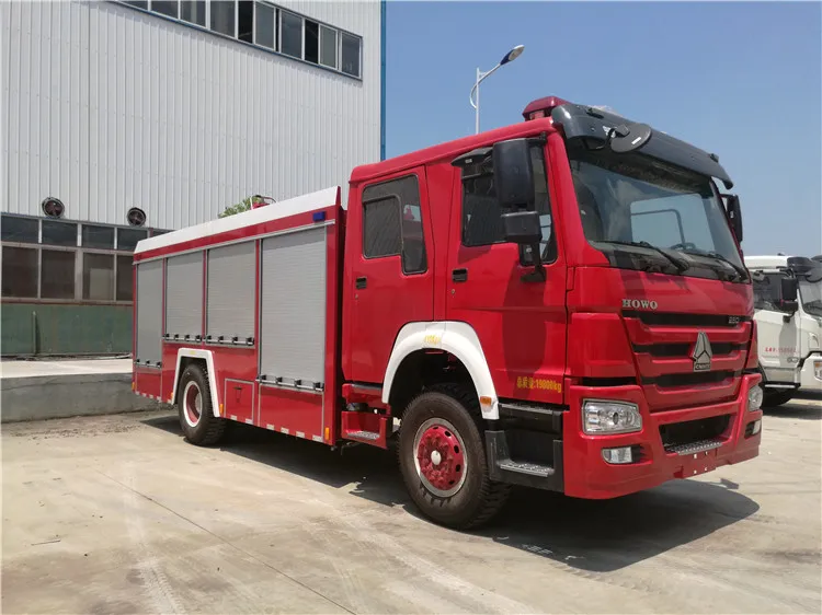 CLW Foam Fire Fighting Truck Manufacture 8T Foam Fire Truck
