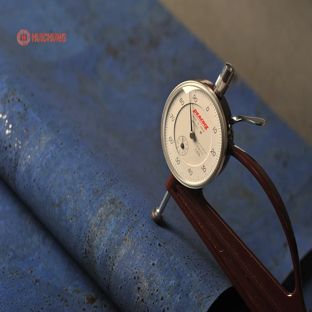 Cork Material for Bags Natural Portugal Special Design Colourfast Denim Blue Color Cork Fabric Lady Bags Bread Pattern A4 Sample