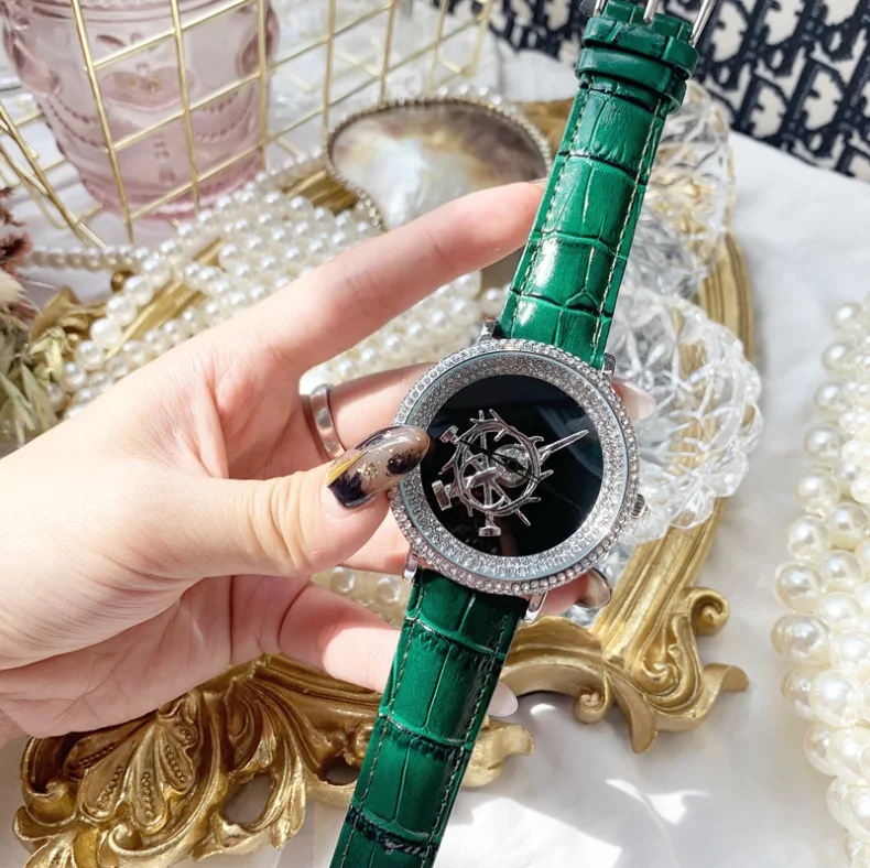 Eskeem New Arrival High Quality Personalized Large Dial Ladies Watch Trend Fashion Full Diamond Belt Watch