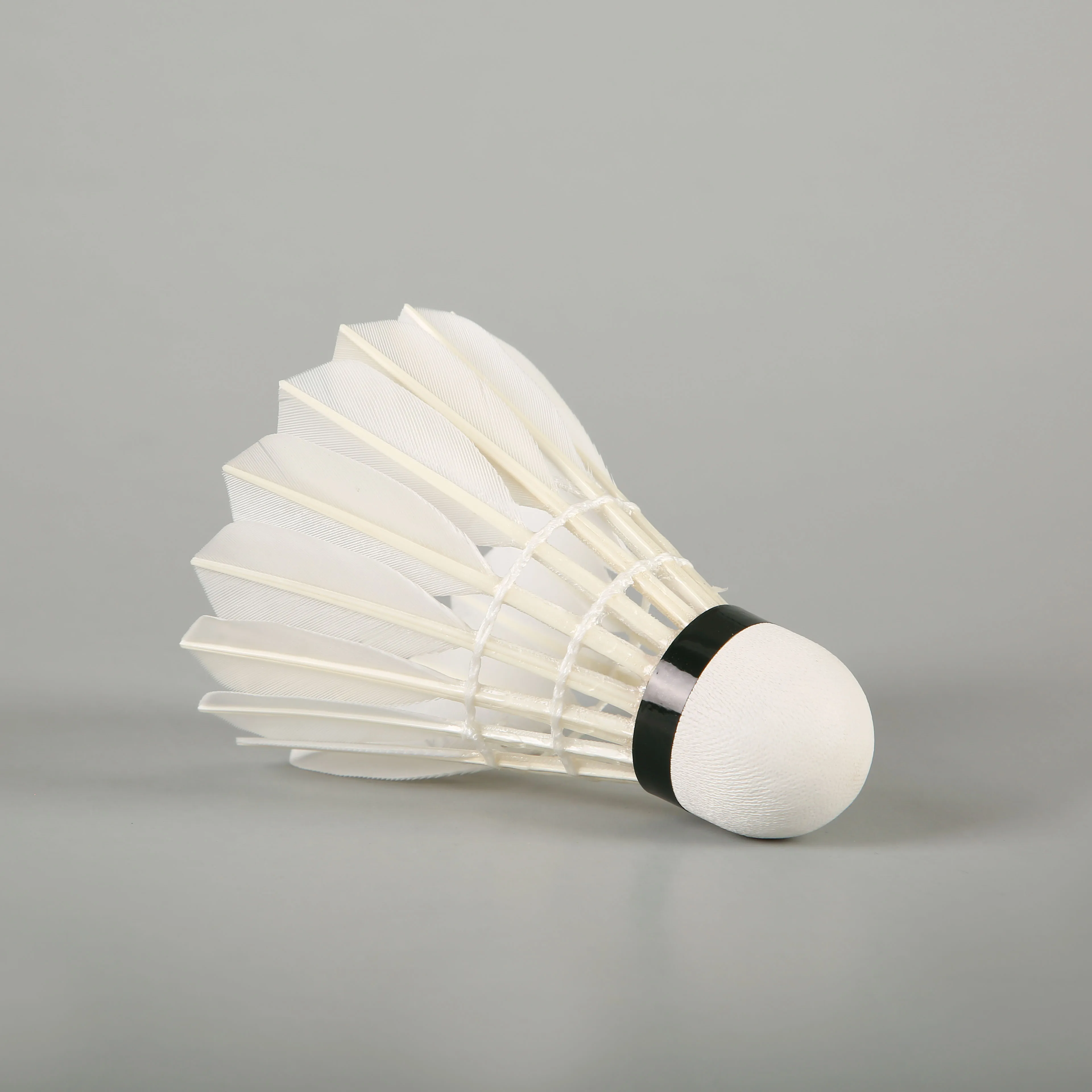 Wholesale Price Lingmei 90PRO Goose Feather Badminton Shuttlecock for Badminton Tournament