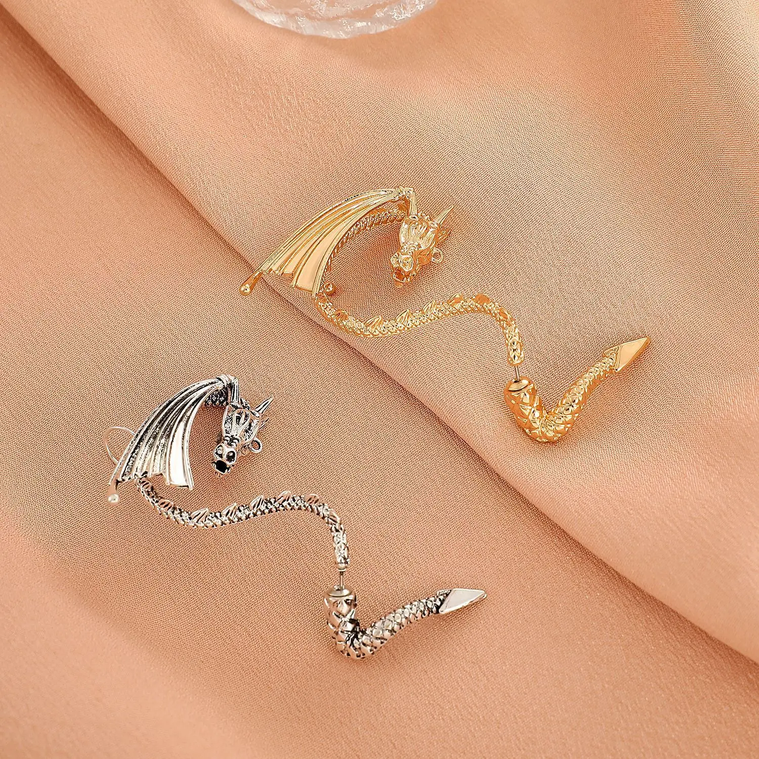 Punk Flying Dragon Ear Clip Earrings For Women Jewelry Wholesale