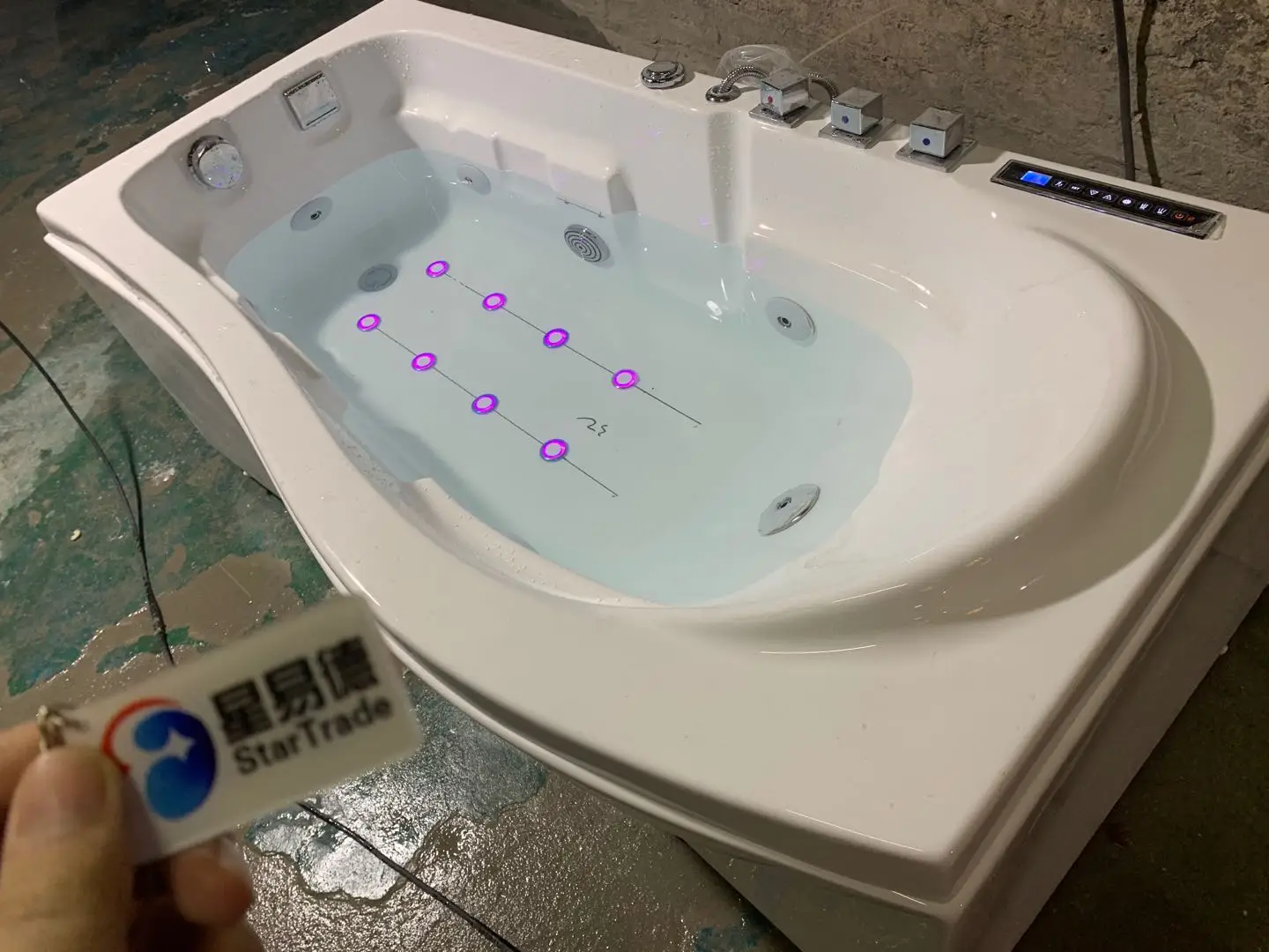1700mm 1 person jetted acrylic bath tub indoor with led light