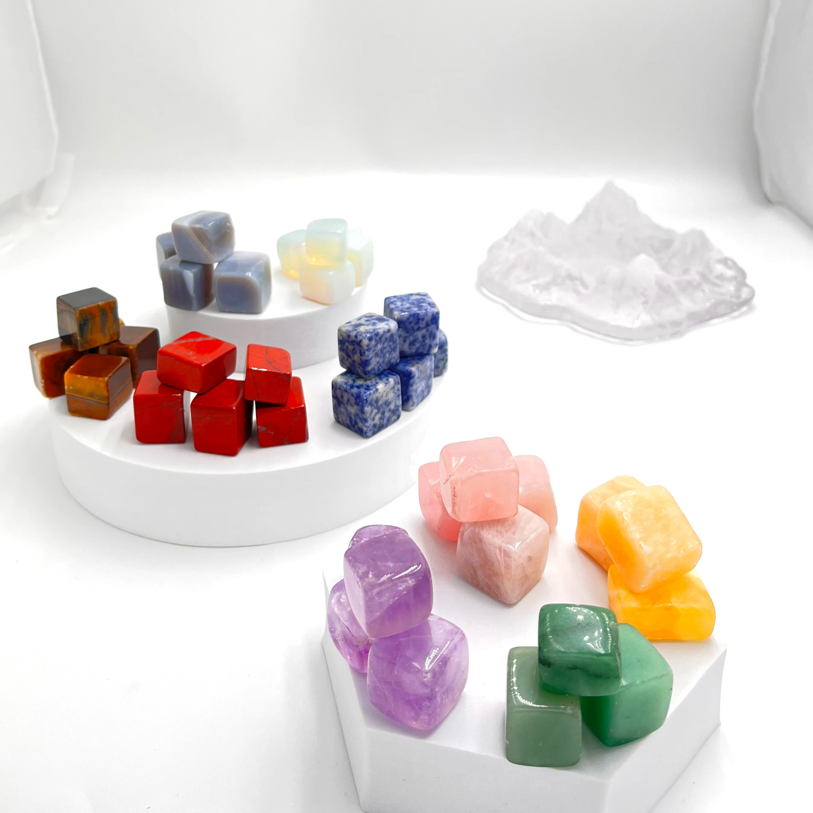 2021 popular Seven Chakra Sets Natural Pure Gemstones Crystal Healing Stones with high quality bag