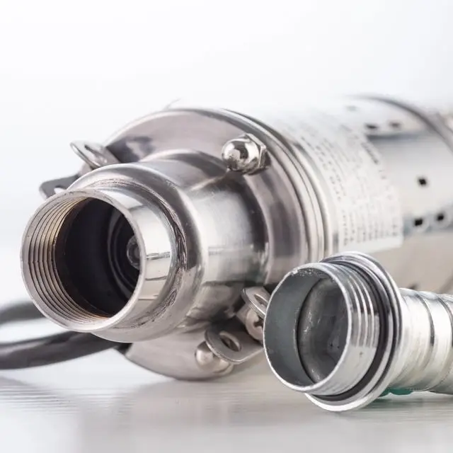 4LSC high lift agricultural irrigation panel with deep well solar power submersible water pump