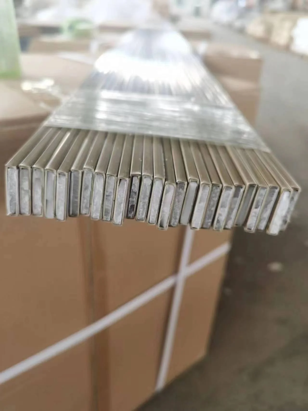 Fireproof Graphite Intumescent Strips for Collars Lower temperature Sodium silicate  Fire Seal